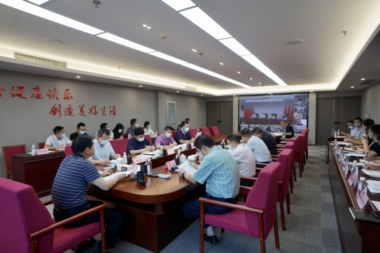 四川尊龙凯时集团召开疫情防控工作领导小组2022年第3次会议 集团党委书记、董事长、疫情防控工作领导小组第一组长任丁主持会议并讲话